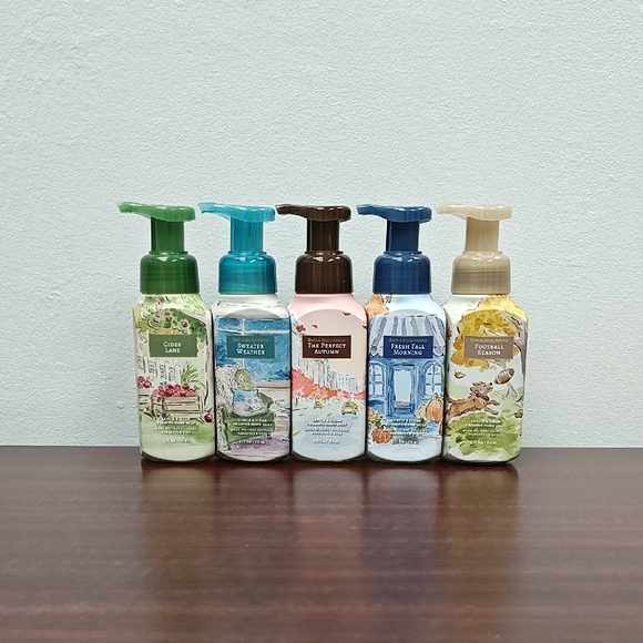 Bath & Body Works Other - Bath & Body Works EARLY FALL 5 Piece Foaming Hand Soap Bundle